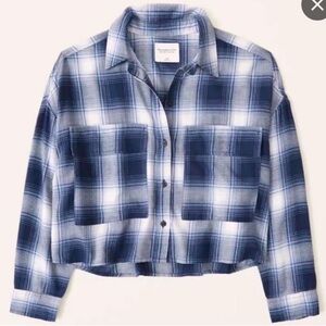 A&F • Soft AF Cropped Flannel • Size Medium